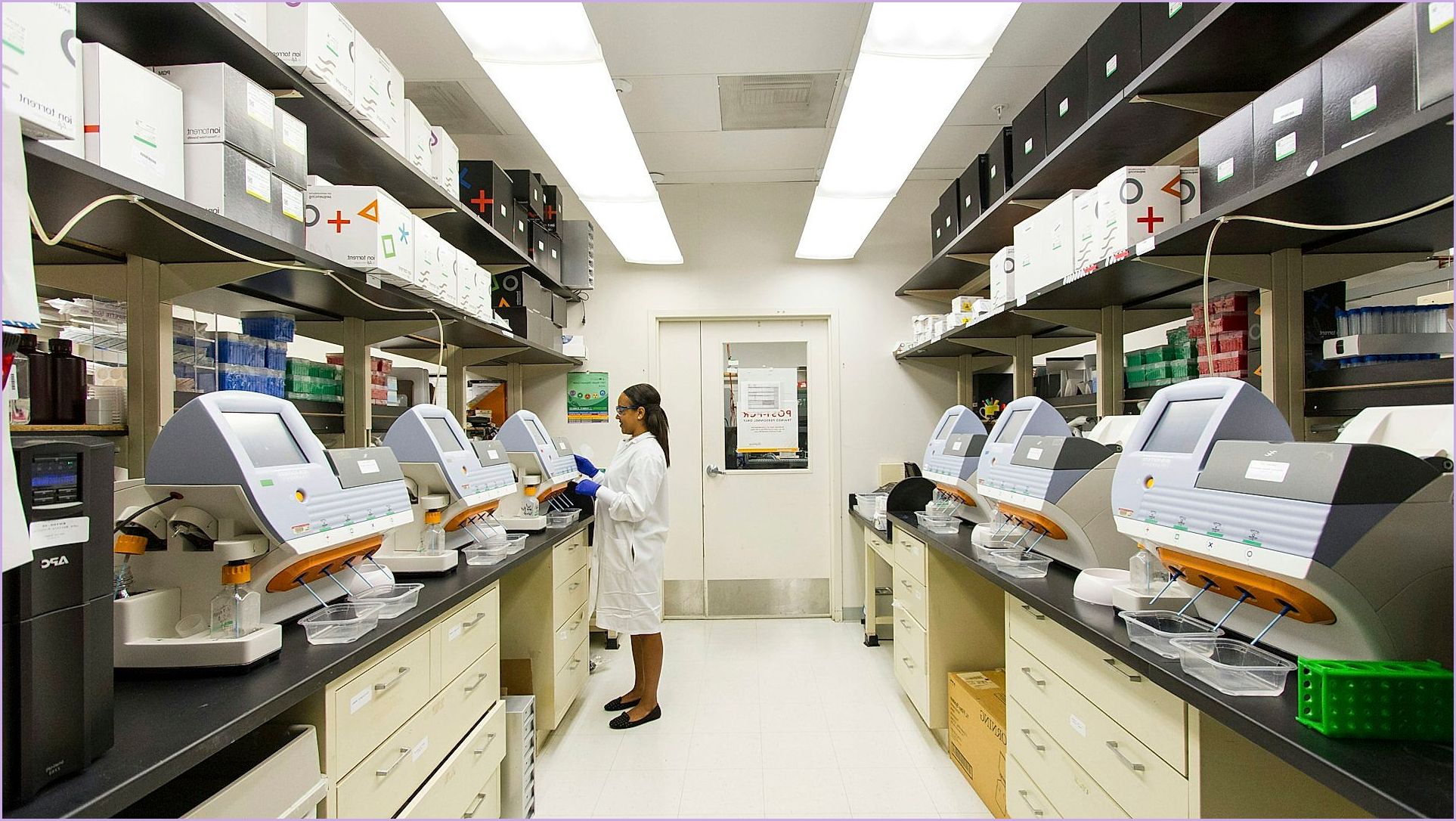 Modern laboratory